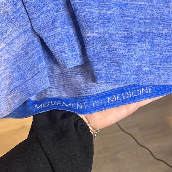 lululemon athletica Blue Heathered Men's Tee - Picture 3 of 3